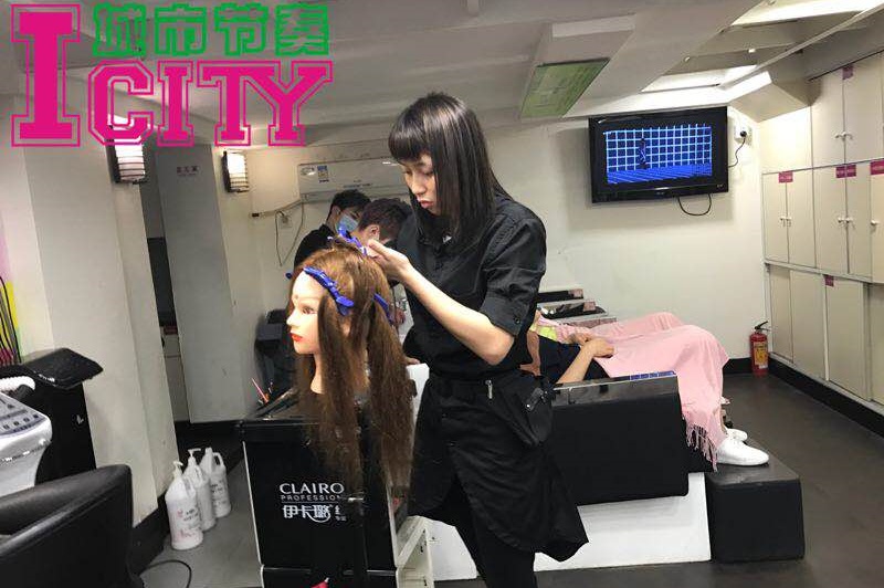 學(xué)生就業(yè)風(fēng)采展示